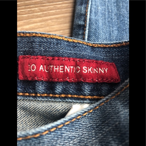 Lucky Brand Medium Wash Skinny Jeans - Picture 6 of 6